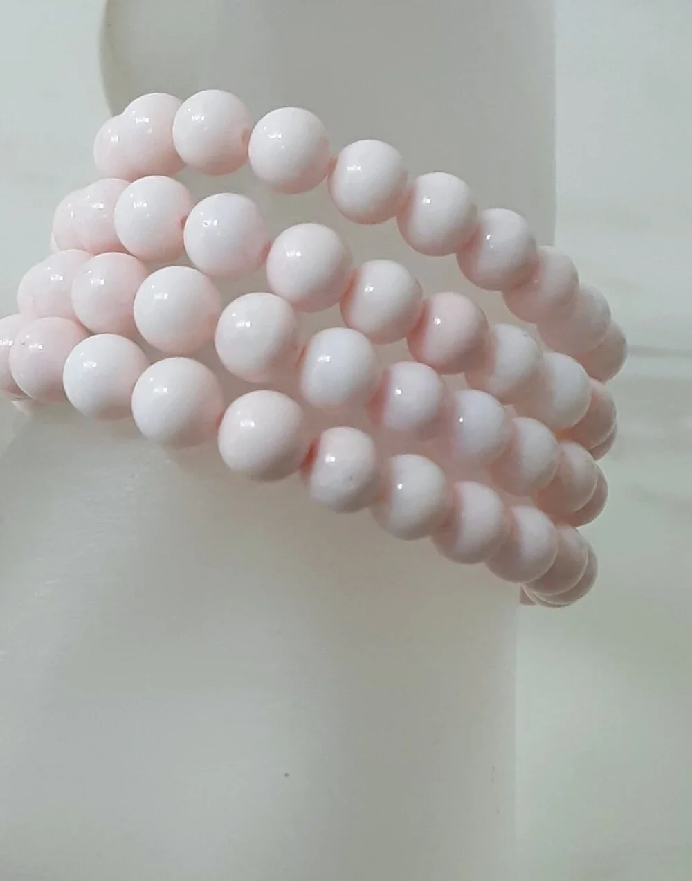 Organic Queen Conch Shell Beaded Stretch Bracelet or Necklace 11